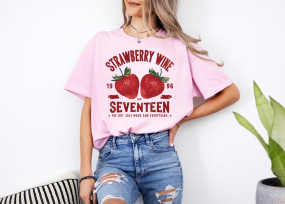 Strawberry Vintage Shirt, Vintage Retro Band Tee, Strawberry Wine Lovers Shirt, Summer's Graphic Tee, Retro Inspired Shirt