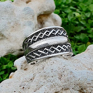 Viking replica ring from Novgorod. Handcrafted sterling silver norse ring. Viking Jewelry Gifts.