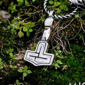 Mjolnir pendant historical viking replica from Birka. Handcrafted sterling silver Thor hammer necklace. Viking jewelry gifts.