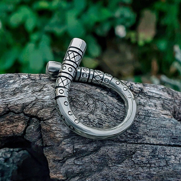 Erlendurs Ring. Handcrafted sterling silver viking ring. Viking Jewelry Gifts.