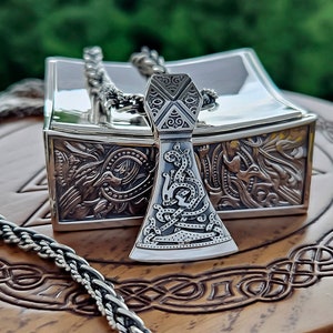 Authentic mammen axe pendant. Ancient viking axe necklace. Handcrafted sterling silver axe. Viking jewelry gifts.