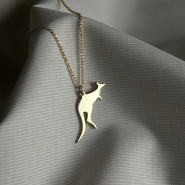 Kangaroo Necklace • 925 Silver Jewelry • Aussie Necklace • 14K Gold Plated • Wild Animal Jewelry • Pendant for Men • Christmas Gift for Kids