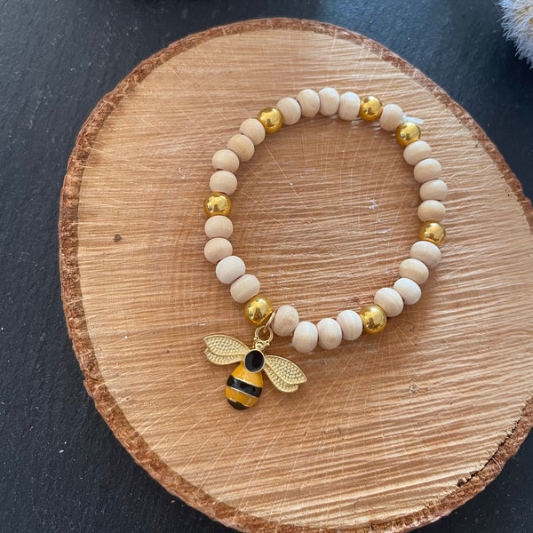 Bracelet wooden beads with pendant bee wood gift individual bee gold bead bracelets