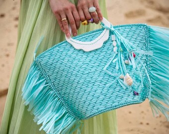Petrol handgewebte Raffia Strandtasche Küstenluxus-Strand-Einkaufstasche. Küsten Oma Strandtasche blau alte Geld Stroh Strandtasche echte Muschel Charme