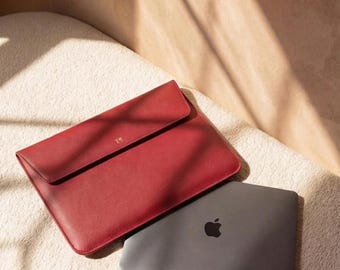 Personalized Leather Laptop Sleeve, Custom Monogram MacBook Case, Slim Genuine Leather Bag