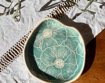 Handmade Ceramic Plate MARGHERITE | Sgraffito | Wall Art or Serving Tray | Made in Faenza