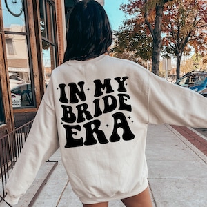 À l'époque de ma mariée PNG, mariée Svg, mariée chemise Svg, mariée Png, Svg EVJF, cadeau de fiançailles, cadeau de douche nuptiale, t-shirt de fête nuptiale
