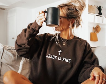 Jesús es Rey SVG, Camiseta Cristiana, Jesús PNG, PNG Cristiano, Camiseta Religiosa SVG, Camiseta de Fe, Regalo para Cristianos, Versículo Bíblico SVG PNG