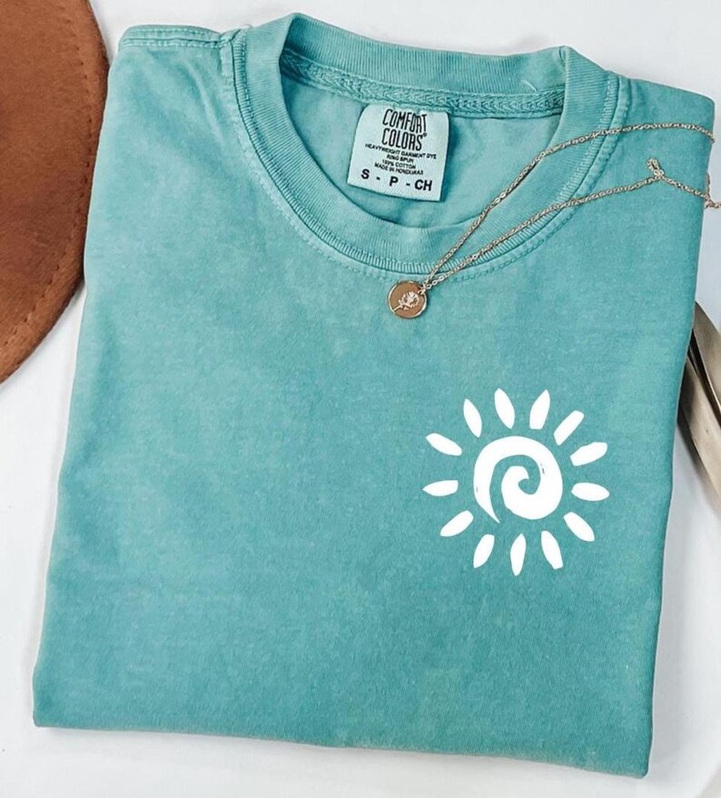 Sun T-Shirt, Beach Png, Summer Shirt, Beach Shirts, Women Summer Shirt, Gift For Her, Shirts For Women, Summer Vibes Shirt, Summer Png