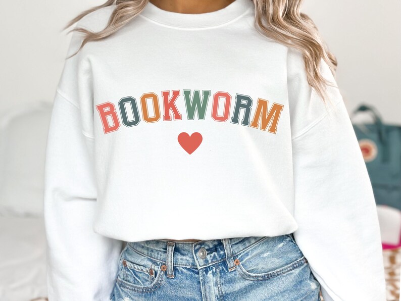 Bookworm Svg, Bookworm Sweatshirt, Bookish Svg, Booktrovert Svg, Book Lover Shirt, Books Lover Gift, Teacher Sweatshirt, Gift for Teachers