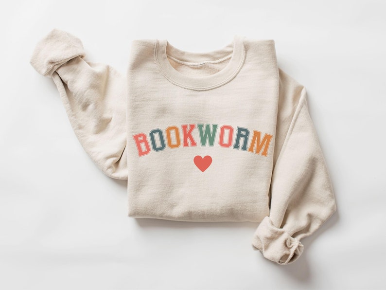 Bookworm Svg, Bookworm Sweatshirt, Bookish Svg, Booktrovert Svg, Book Lover Shirt, Books Lover Gift, Teacher Sweatshirt, Gift for Teachers