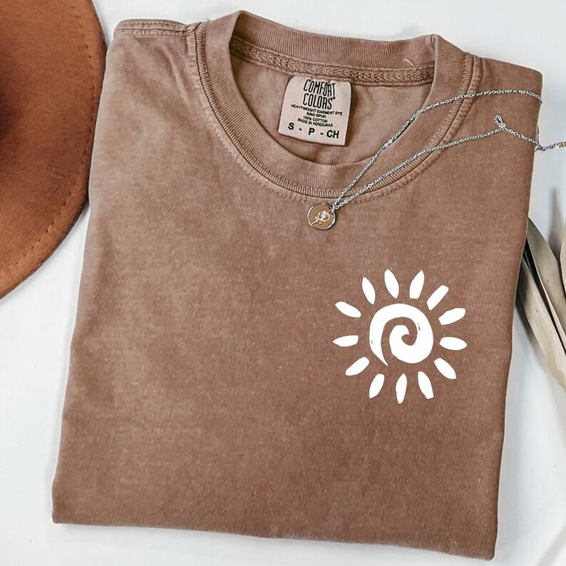 Sun T-Shirt, Beach Png, Summer Shirt, Beach Shirts, Women Summer Shirt, Gift For Her, Shirts For Women, Summer Vibes Shirt, Summer Png