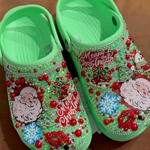 Crocs personnalisés inspirés de Noël éblouissants