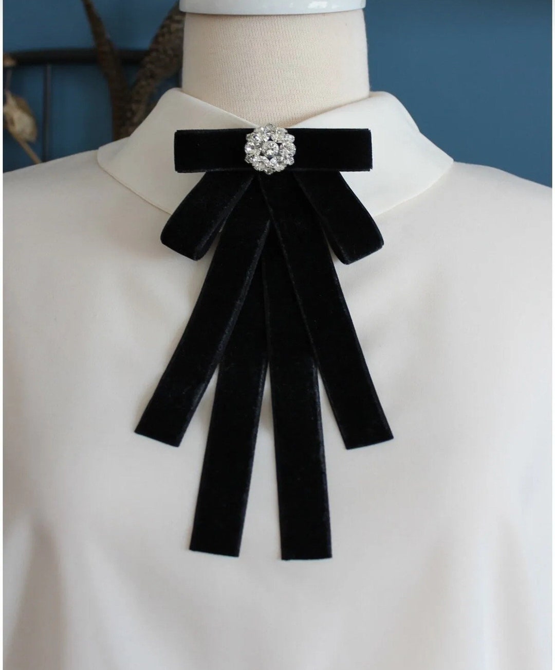 Black Velvet Bow Brooch: Handmade Ribbon Bow Tie for Women - Etsy