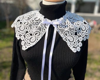 Vintage Embroidered Peter Pan Collar, Detachable Lace Collar