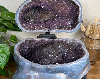 Extra Large Agate/Amethyst Crystal Geode "Jewelry Box" 45lbs 6.5oz - Brazil