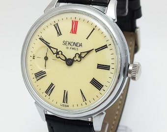 Molnija Molnia Sekonda Vintage Soviet mechanical Wristwatch #121g