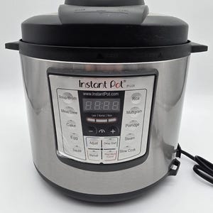 Instant Pot 8 Quart IP Lux80 Multi Use Programmable Pressure Cooker Steamer
