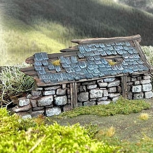 Ruined Medieval House By My Dungeon Games DnD Miniature Terrain for Dungeons and Dragons, D&D, Mordheim, 40k, Pathfinder