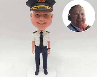 Custom Pilot Bobblehead – Personalized Captain Figurine Creative Flight Character Sculpture Retirement Edition Professional Model