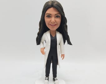 Custom Female Doctor Bobblehead Personalized Medical Figurine Birthday Gift for Women Physicians Appreciation