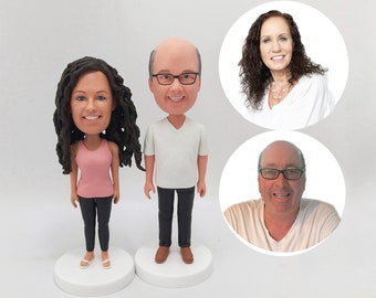 Custom Couple Bobblehead with Warm Smiles as Parents’ 40th Anniversary Heartfelt Family Keepsake