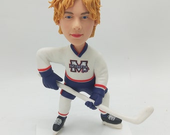 Custom bobbleheads Ice Hockey, personalized bobblehead for Hockey Player, make a bobblehead for hockey fans, best gift idea for hockey fans