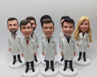 Aangepaste medische team bobblehead-beeldjes voor waardering van kliniekpersoneel en professionele kantoordisplay