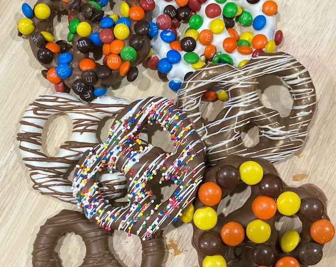 Chocolate Covered Pretzels: Gourmet Toppings, Party Favors