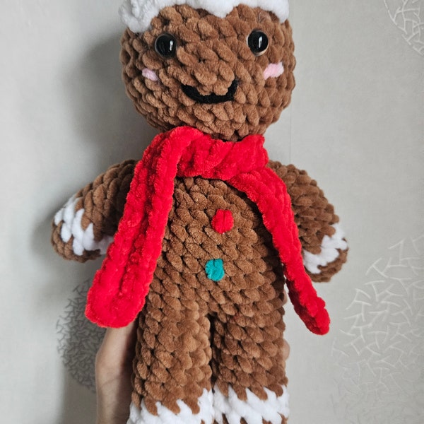 Peluche bonhomme pain d'épice en crochet