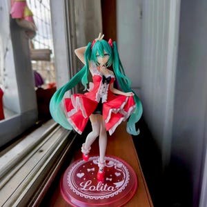Hatsune Miku Anime Figure - 20cm Pvc Figure