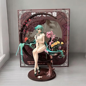 Kawaii Hatsune Miku anime figure Christmas ornament gift