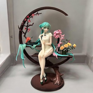 Kawaii Hatsune Miku anime figure Christmas ornament gift