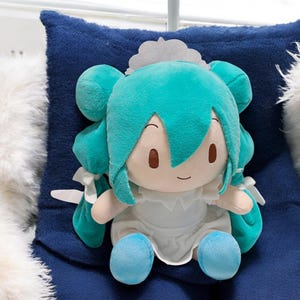 Big size Hatsune Miku plush toy cute anime stuffed doll