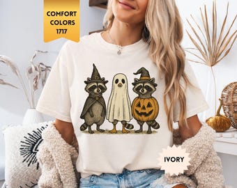 Maglietta Comfort Colors Halloween con procione, maglietta Halloween Boo, maglietta divertente di Halloween, maglietta Spooky Vibes, maglietta Pumpkin Raccoon, stagione spettrale