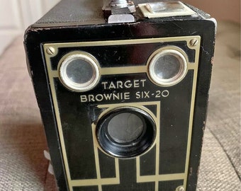 Vintage Camera - Target Brownie Six-20