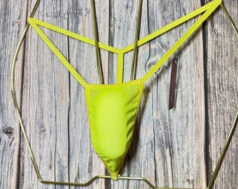String Homme Avec Pochette Bombée - Maille Effet Transparent - 65% Polyester, 35% Spandex - Neuf Avec étiquette