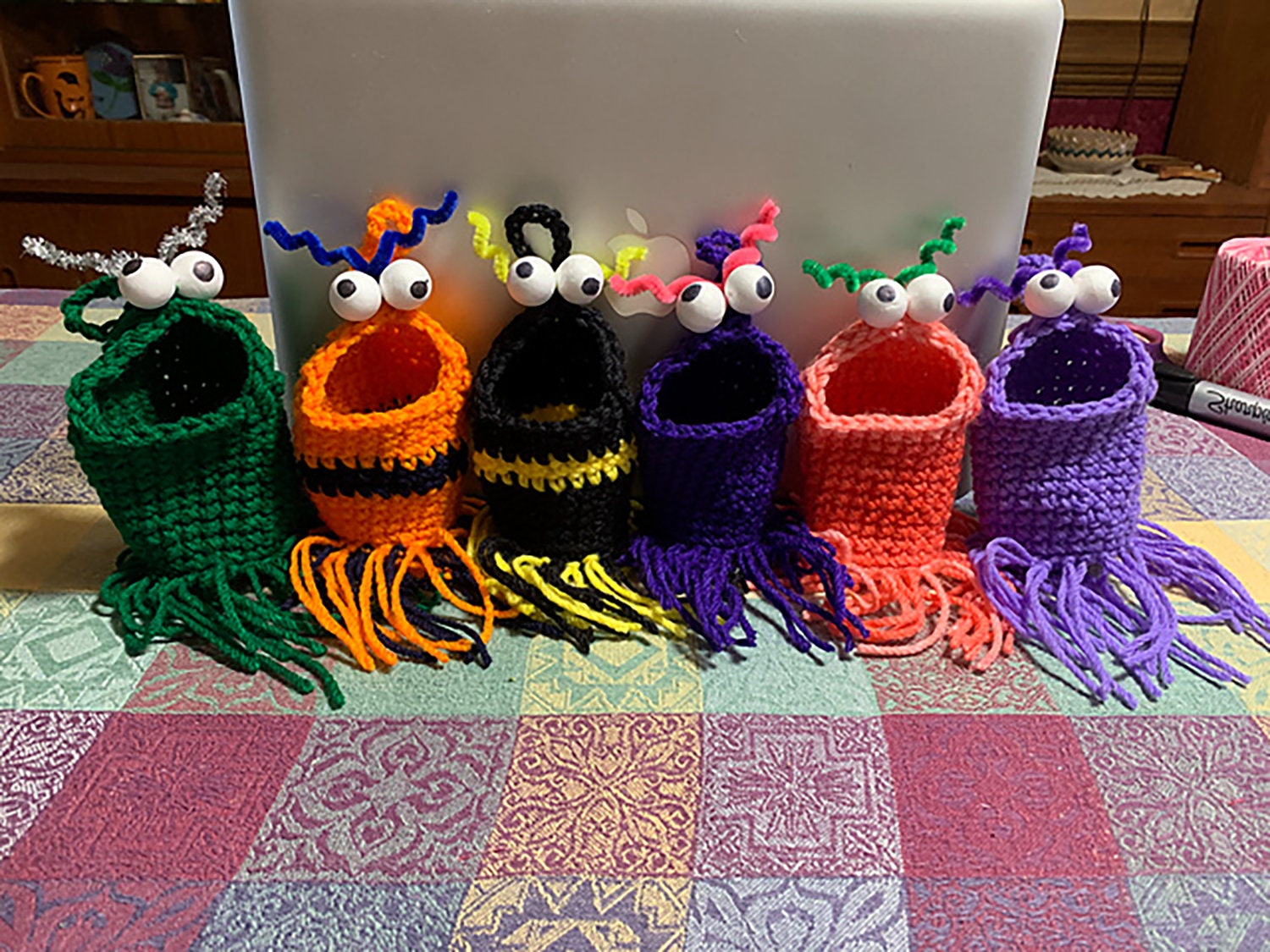 4 in 1 Crochet Alien Holders - Crochet Alien Plant Hanger - PDF PATTERN  BUNDLE - Etsy
