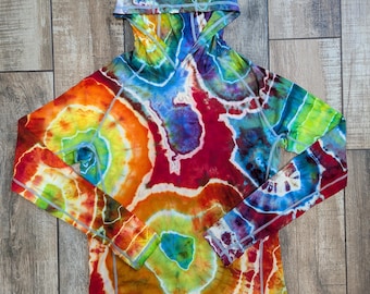 Size WOMANS Small Tie Dye UPF 50 Sun Hoodie: Bamboo Blend, Thumb Holes