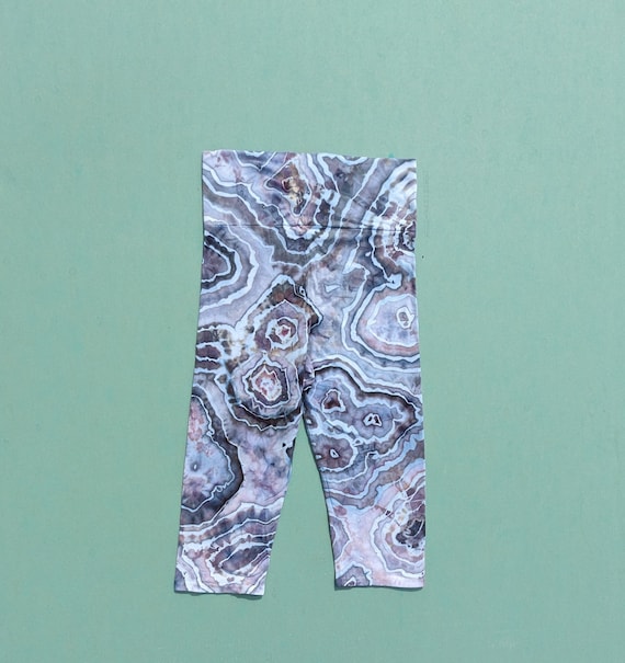 Handmade Geode Ice Tie Dye Capri Leggings: Boho Festival Fashion