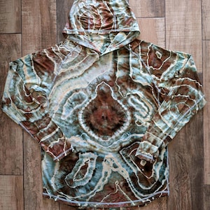 Size Large Tie Dye UPF 50 Sun Hoodie: Bamboo Blend, Thumb Holes