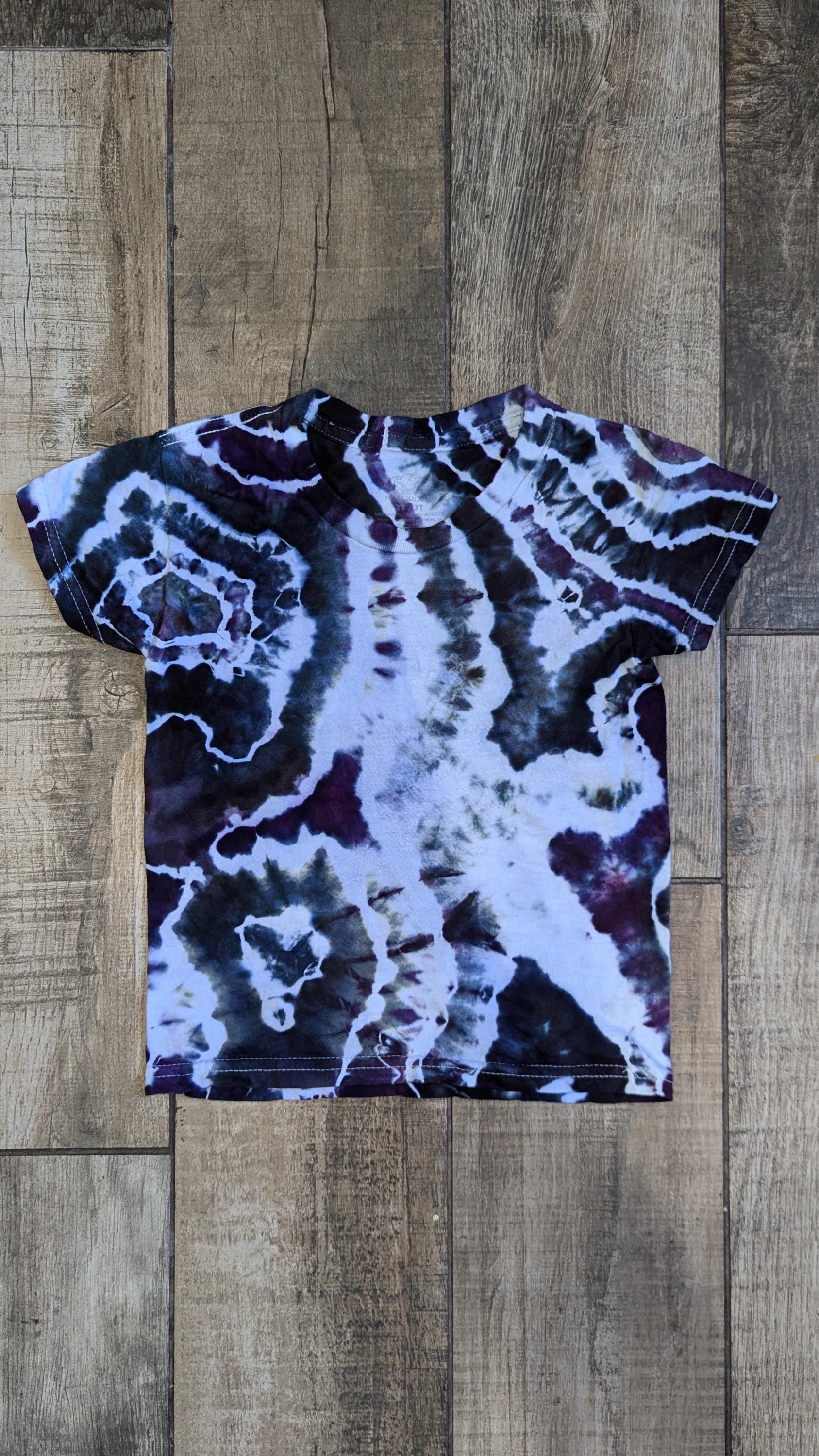 Toddler Geode Ice Dye T-shirt (Size 2/3T)