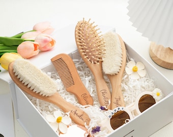 Ensemble de brosses bébé en bois personnalisées : cadeau souvenir gravé pour nouveau-né
