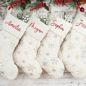 Personalisierter Plüsch-Weihnachtsstrumpf: Pailletten-Schneeflocke-Familien-Dekoration