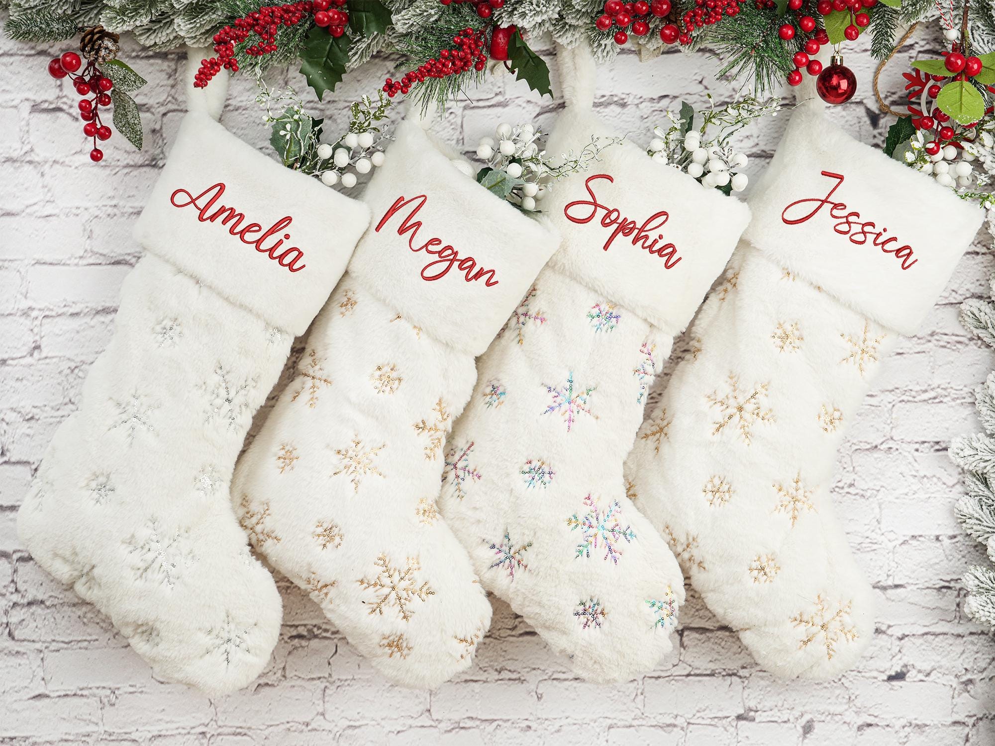 Personalized Christmas Stockings Plush Sequin Stockings for Family Decoration Holiday Stockings Embroidered Name Stocking for Christmas Gift