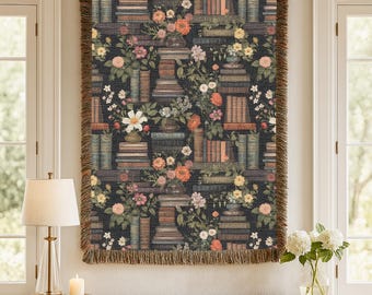Inspiré d'une bibliothèque, textile mural suspendu, noyau de cottage, franges tissées, tapisserie tissée, université sombre, cadeau livresque, décoration littéraire, chambre à coucher florale