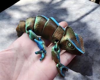 Articulated Chameleon Flexi