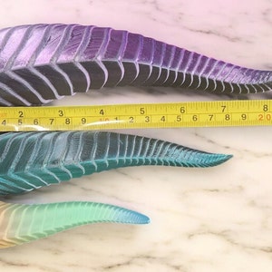3D Printed Dragon Horns – Lightweight Fantasy Costume Prop for Cosplay, DnD, LARP – Choose Size & Color – Mounting Not Included