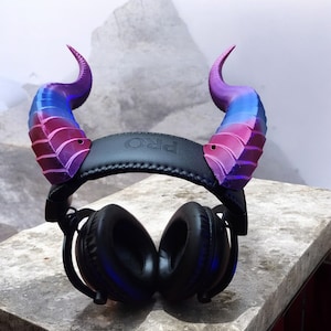 3D Printed Dragon Horns with Velcro Strap Mounting – Cosplay Costume Headpiece for DnD, LARP, Fantasy Roleplay – Multiple Sizes & Colors