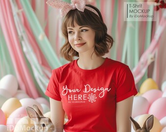 Maquete de camisa vermelha de Páscoa, Red Bella Canvas 3001 Camiseta moderna com tema de Páscoa Maquete, modelo feminino com gola redonda vermelha Camiseta Maquete de ovo de Páscoa